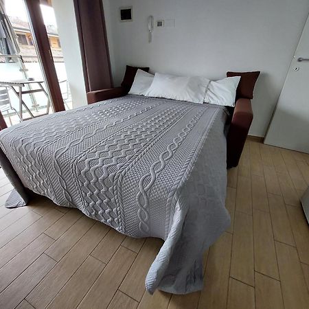 Pizzocolo Resort Fasano การ์โดเน ริเวียรา ภายนอก รูปภาพ