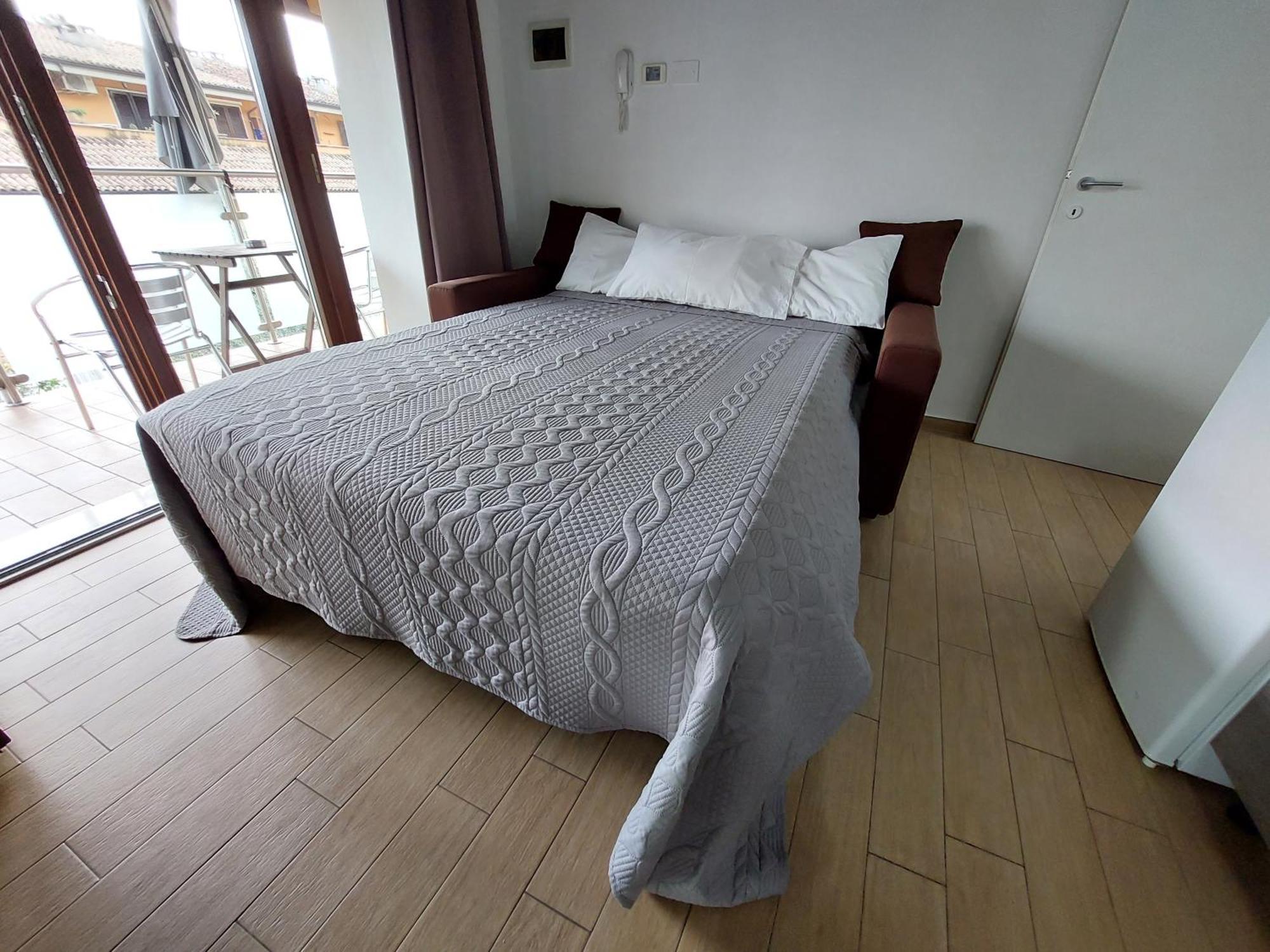 Pizzocolo Resort Fasano การ์โดเน ริเวียรา ภายนอก รูปภาพ